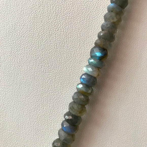 Labradorite and sterling cross necklace - Picture 4 of 6